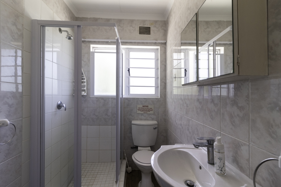 7 Bedroom Property for Sale in West Beach Eastern Cape